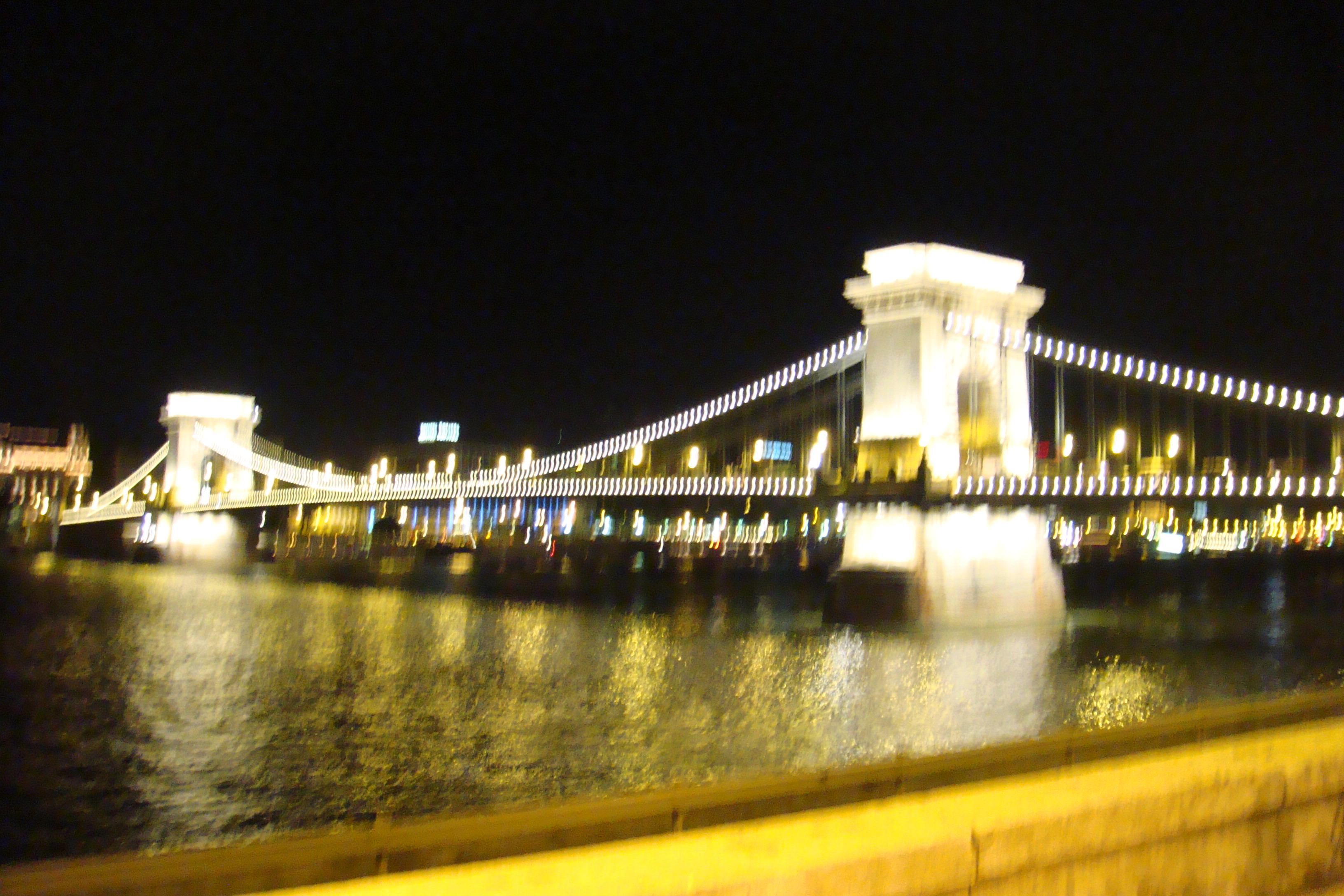 布達佩斯之珠―鎖鏈橋