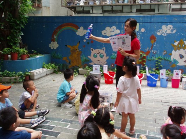 活化新生家長學校日，小朋友闖關認識校園生活